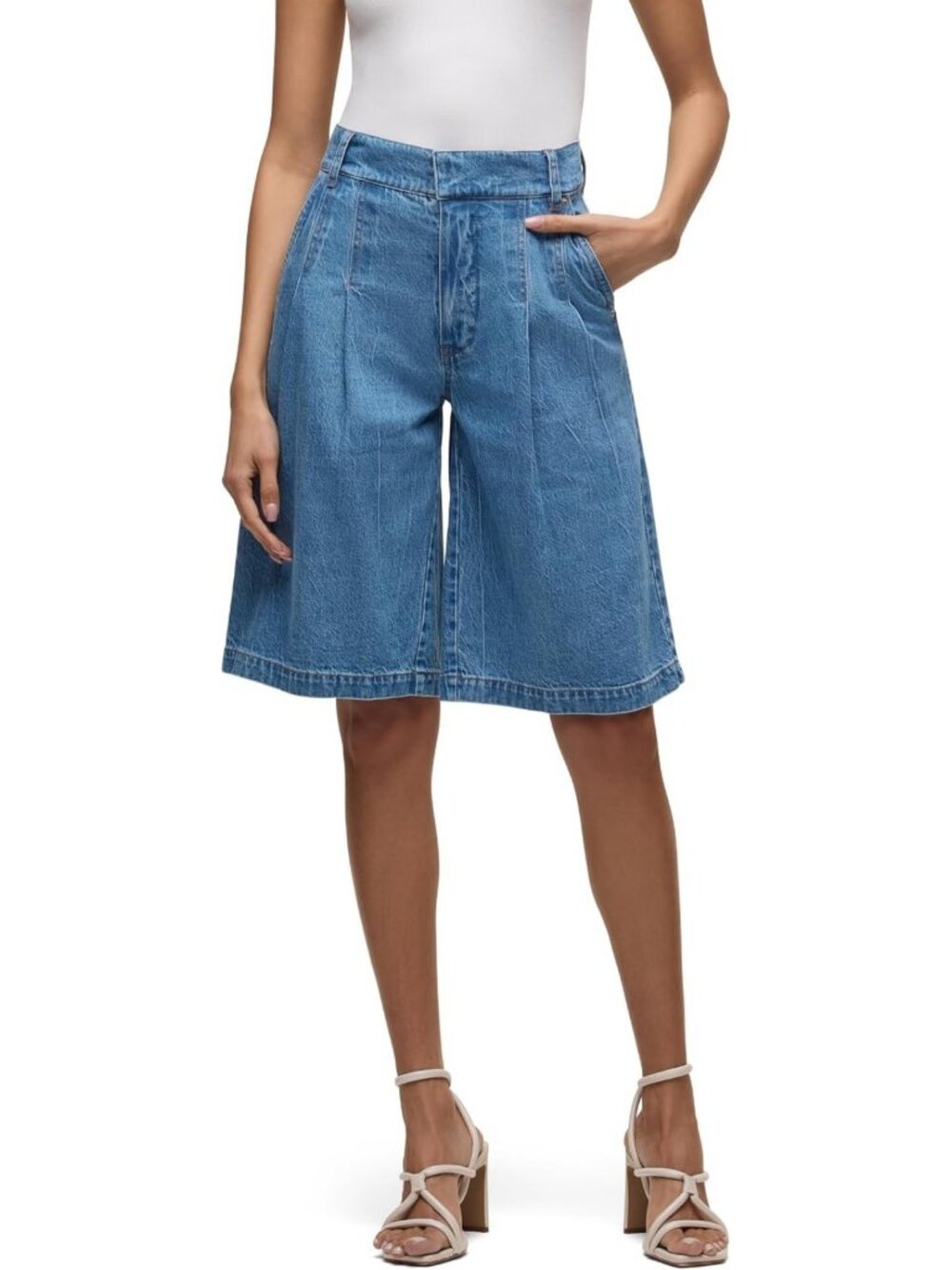 Chic Women's Clean Front Pleated Bermuda Shorts - Perfect Summer Style!